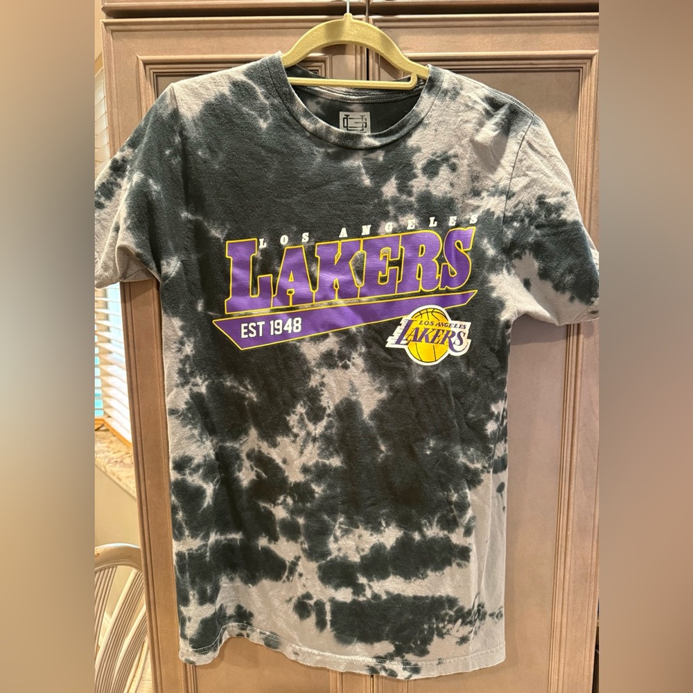 Los Angeles Lakers Medium Tie-Dye Short Sleeve T-Shirt
